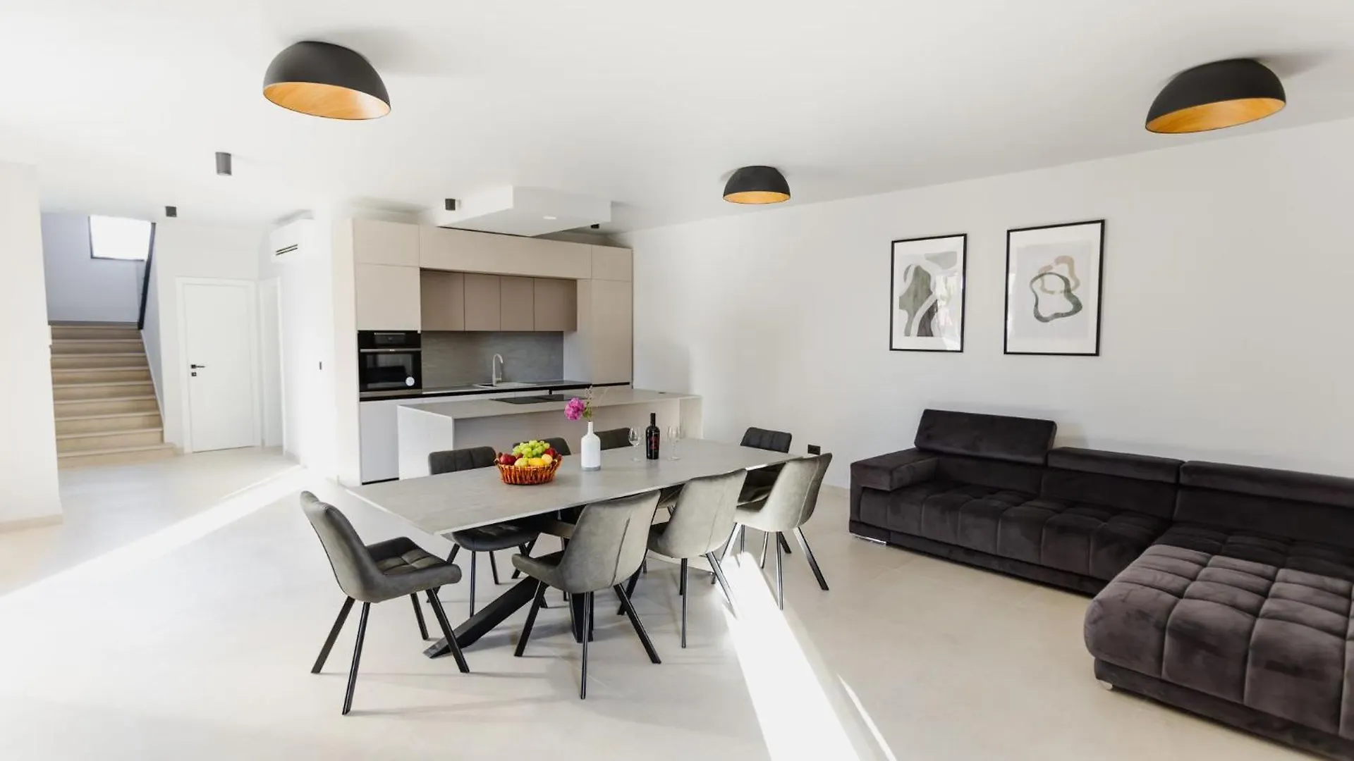 Luxury Villa Pam - Private Villa With A Heated Pool And A Summer Terace With 4 Bedrooms - 230 M2 New!! ماندري