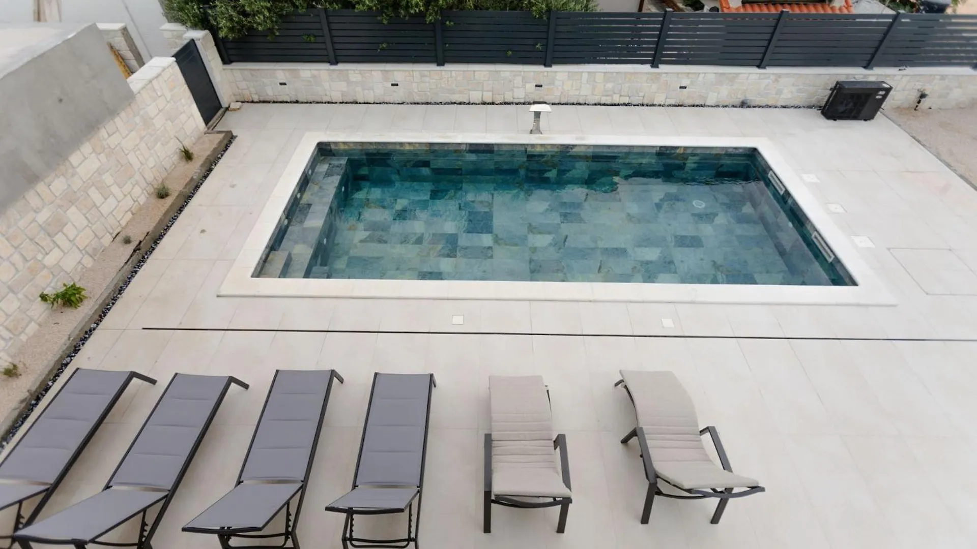 Luxury Villa Pam - Private Villa With A Heated Pool And A Summer Terace With 4 Bedrooms - 230 M2 New!! Mandre 0*,